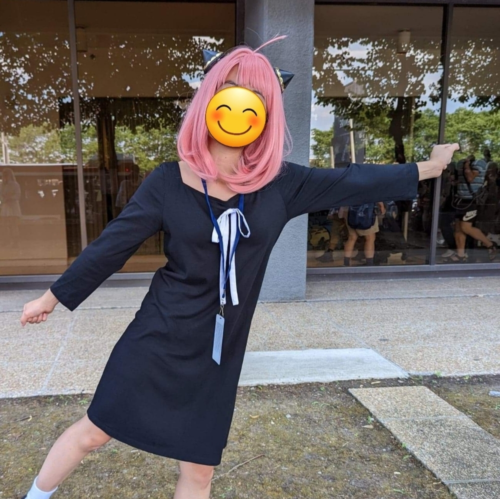 Spy X Family Anya Cosplay Costume Set w/ Wig Dress Horns